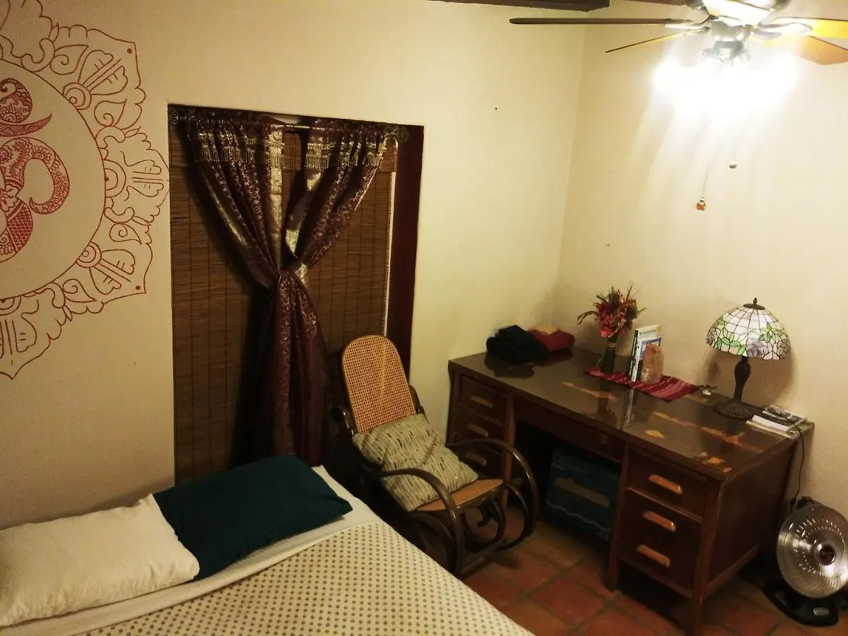 Bed & Breakfast Enchanted Forest Phoenix