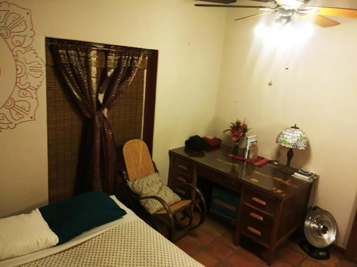 Bed & Breakfast Enchanted Forest Phoenix